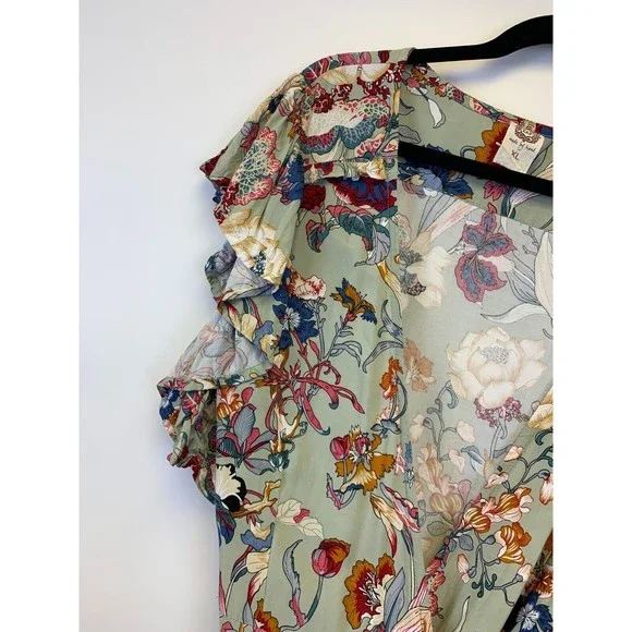 ELF Carmen Wrap Dress Gray Floral Ruffle V Neck Rayon Green Multi Tie Size L/XL - Picture 3 of 15